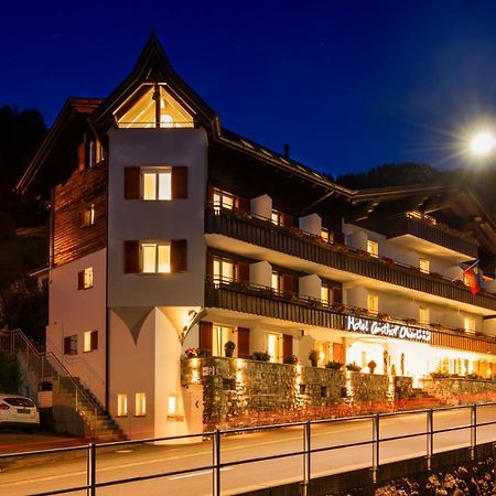 Hotel Oberland Triesenberg Bagian luar foto