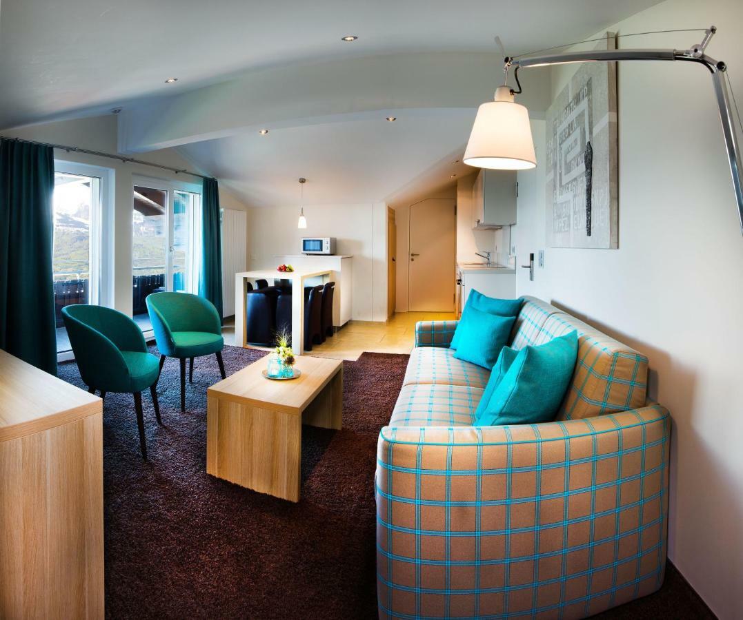 Hotel Oberland Triesenberg Bagian luar foto