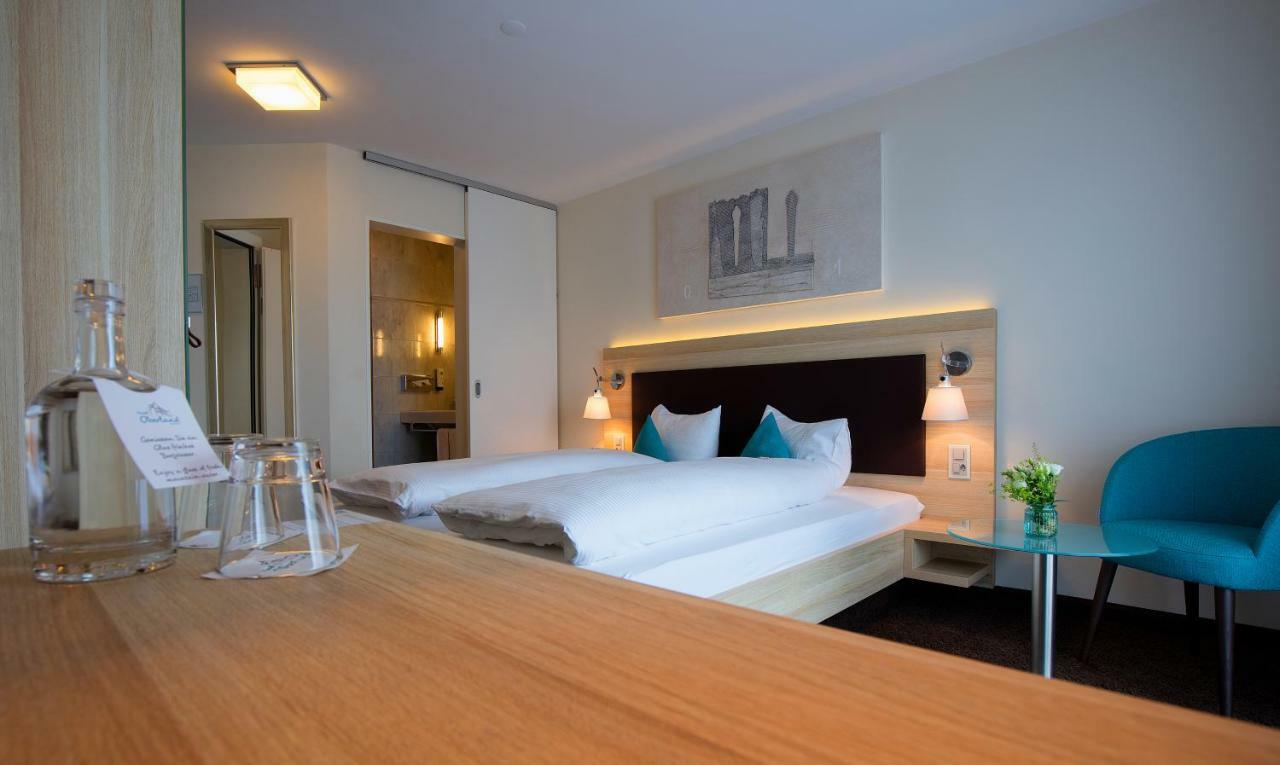 Hotel Oberland Triesenberg Bagian luar foto